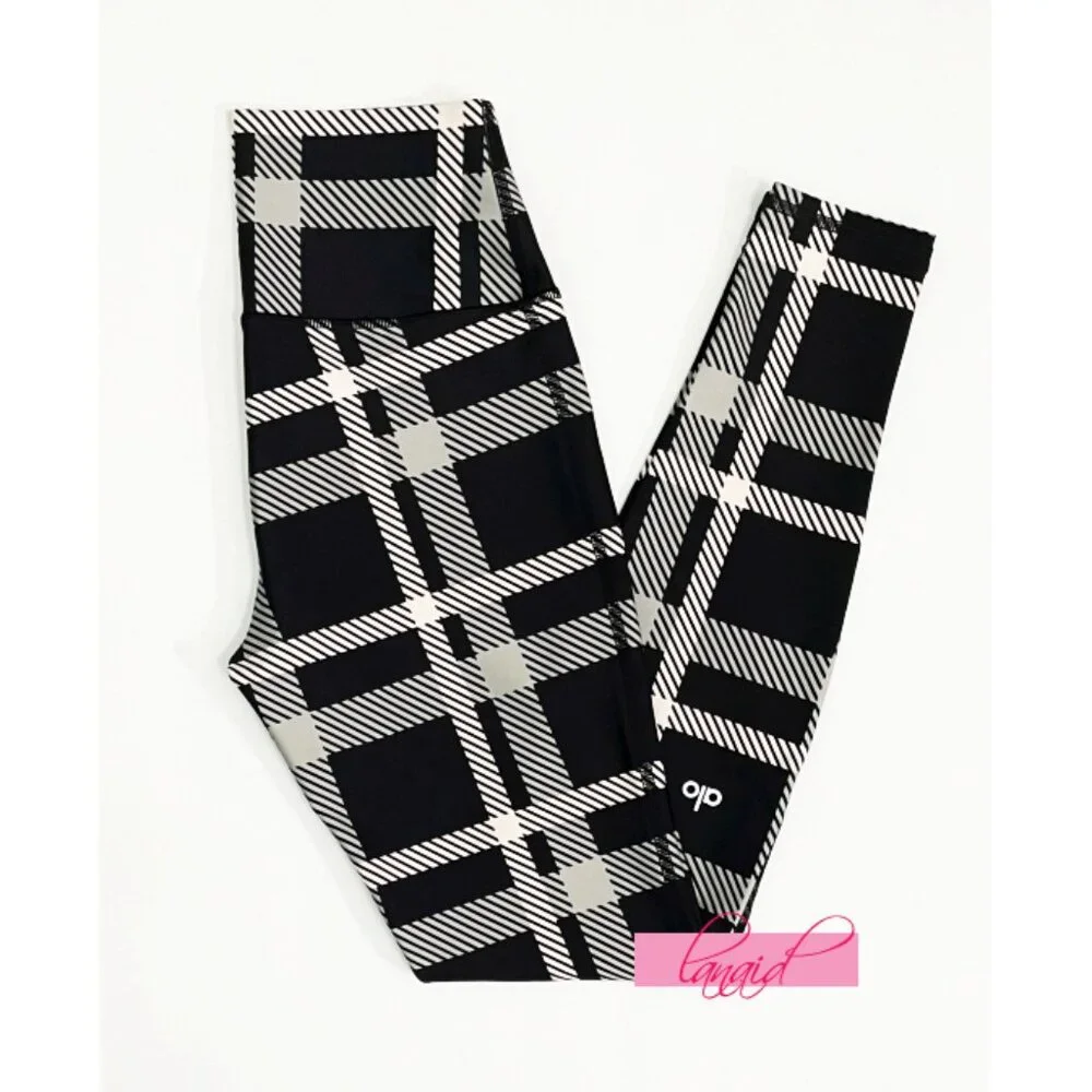 Alo High-Waist Airlift Magnified Plaid Leggings Black Ivory Hi-Rise Waisted Pant